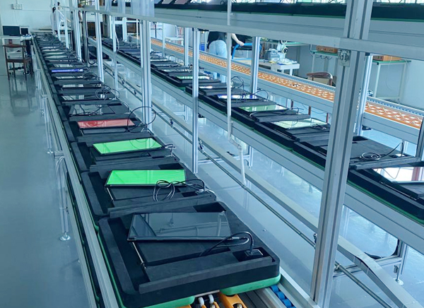 電視機(jī)一體裝配線（自動(dòng)化組裝線）